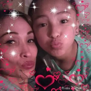 Meet your Posher, Nieves